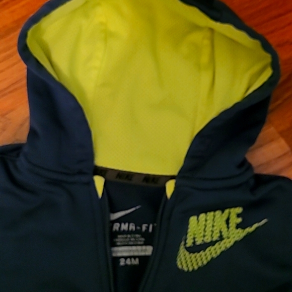 🌟Nike Infant Tracksuit - Picture 4 of 5